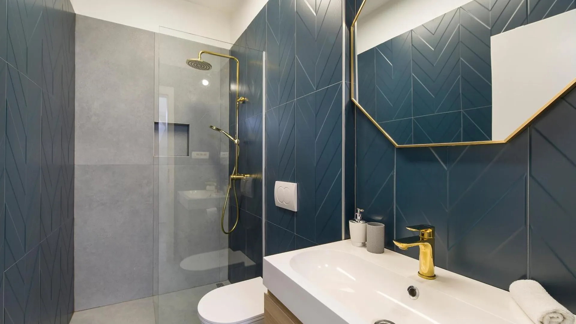Гостевой дом Room For 2 Mak Сплит